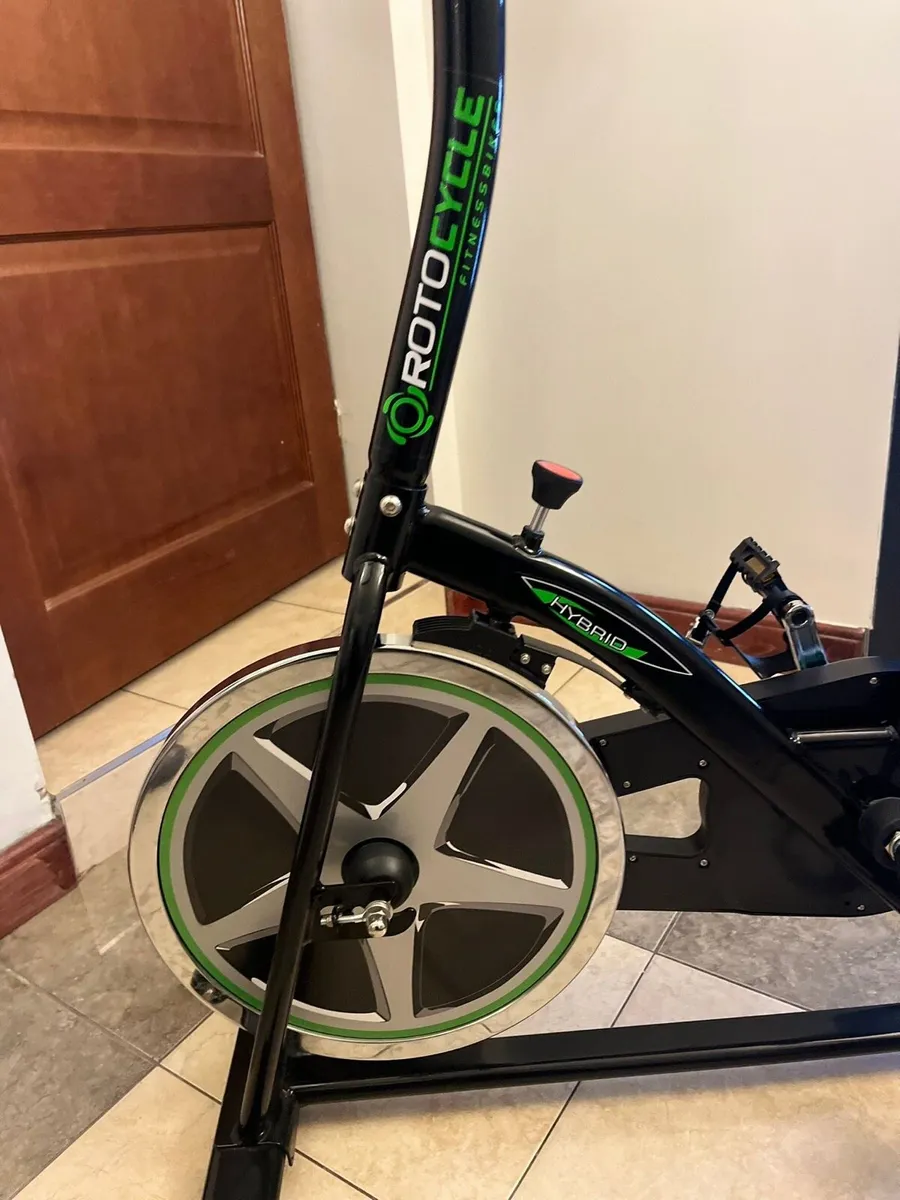 Exercise bike - Image 2