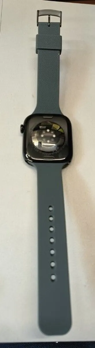 Apple Watch Series 10 46mm GPS Jet Black with Grey UAG Strap - Image 4