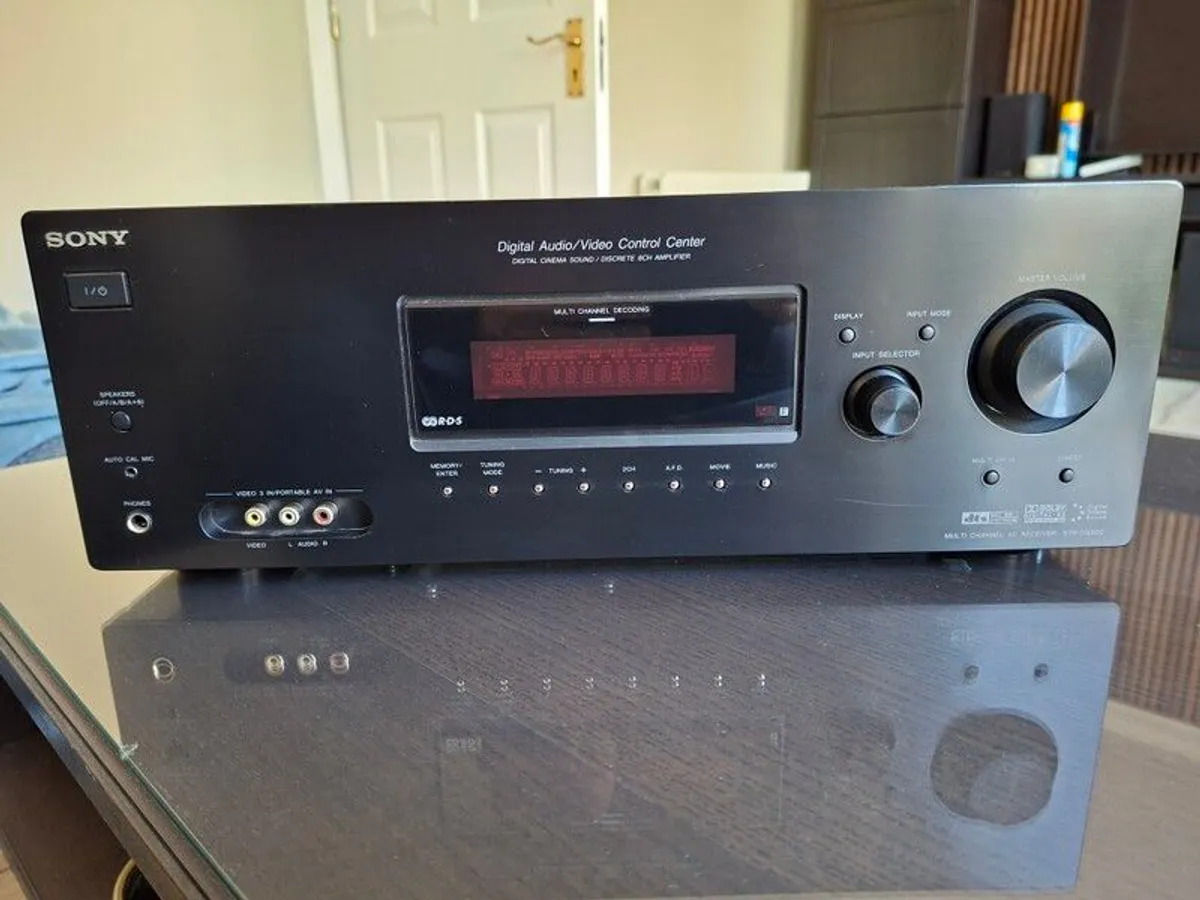 Sony multi channel AC receiver amplifier STR DG500 - Image 1