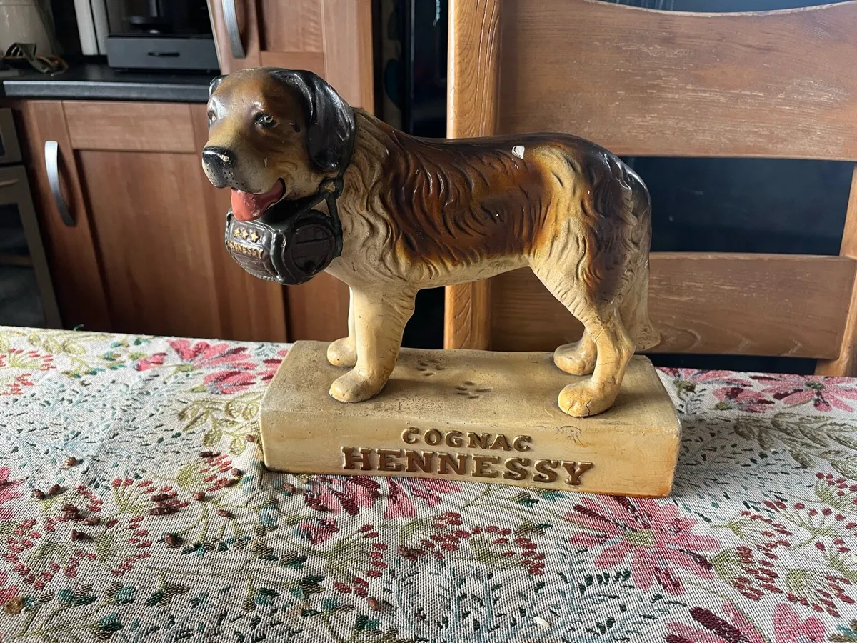 Hennessy Brandy Advertising St Bernard Figurine - Image 1