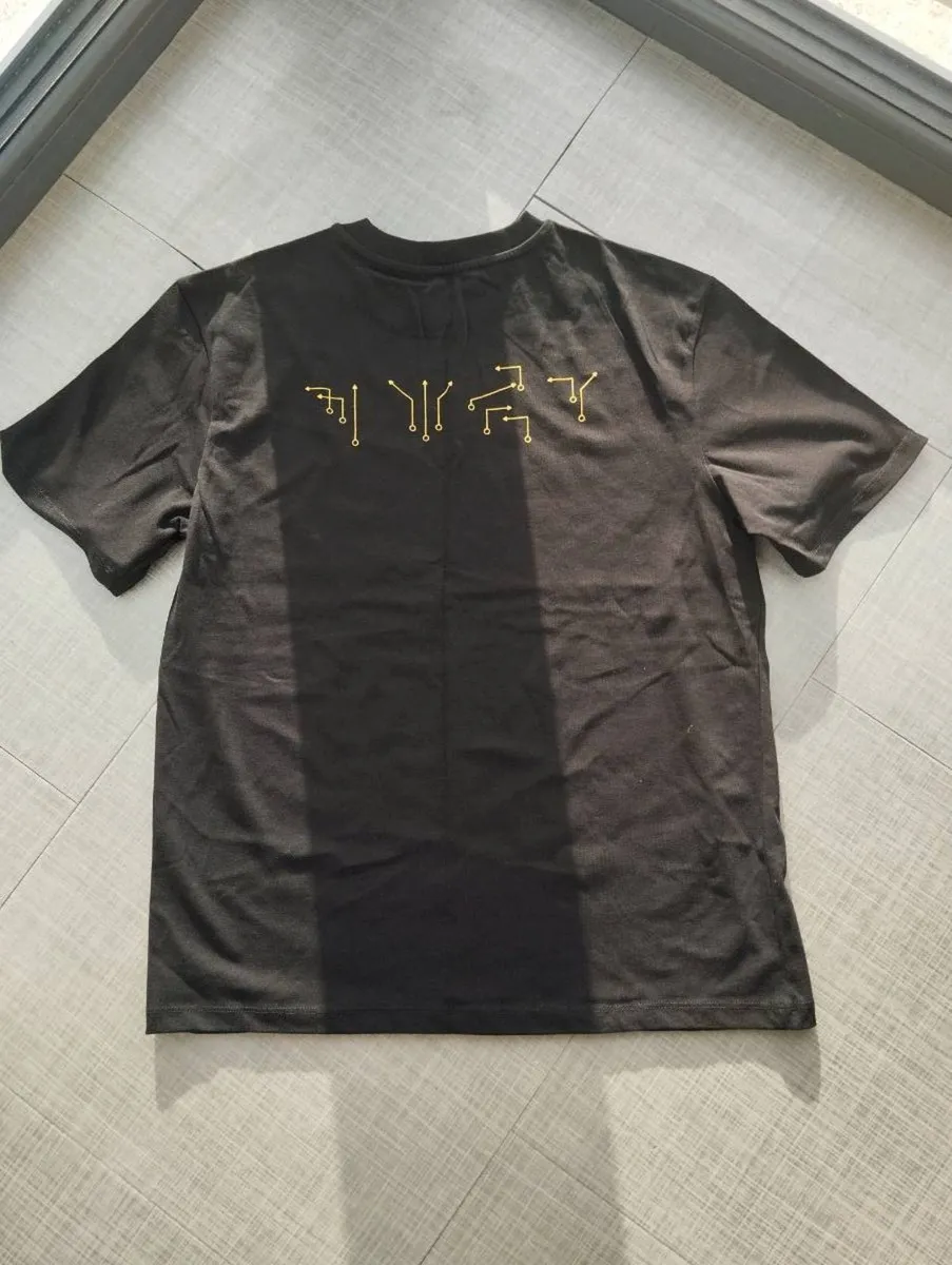 New Paul Galvin T-shirt, Medium - Image 4