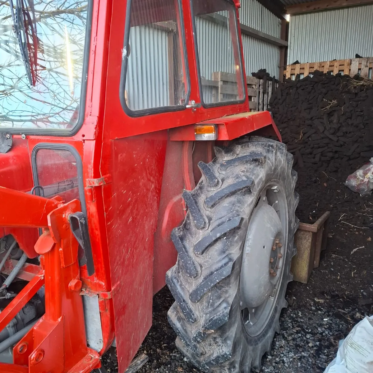 Massey Ferguson 165 - Image 1