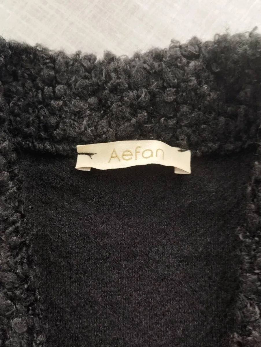 Long heart cardi, size 14 - Image 2