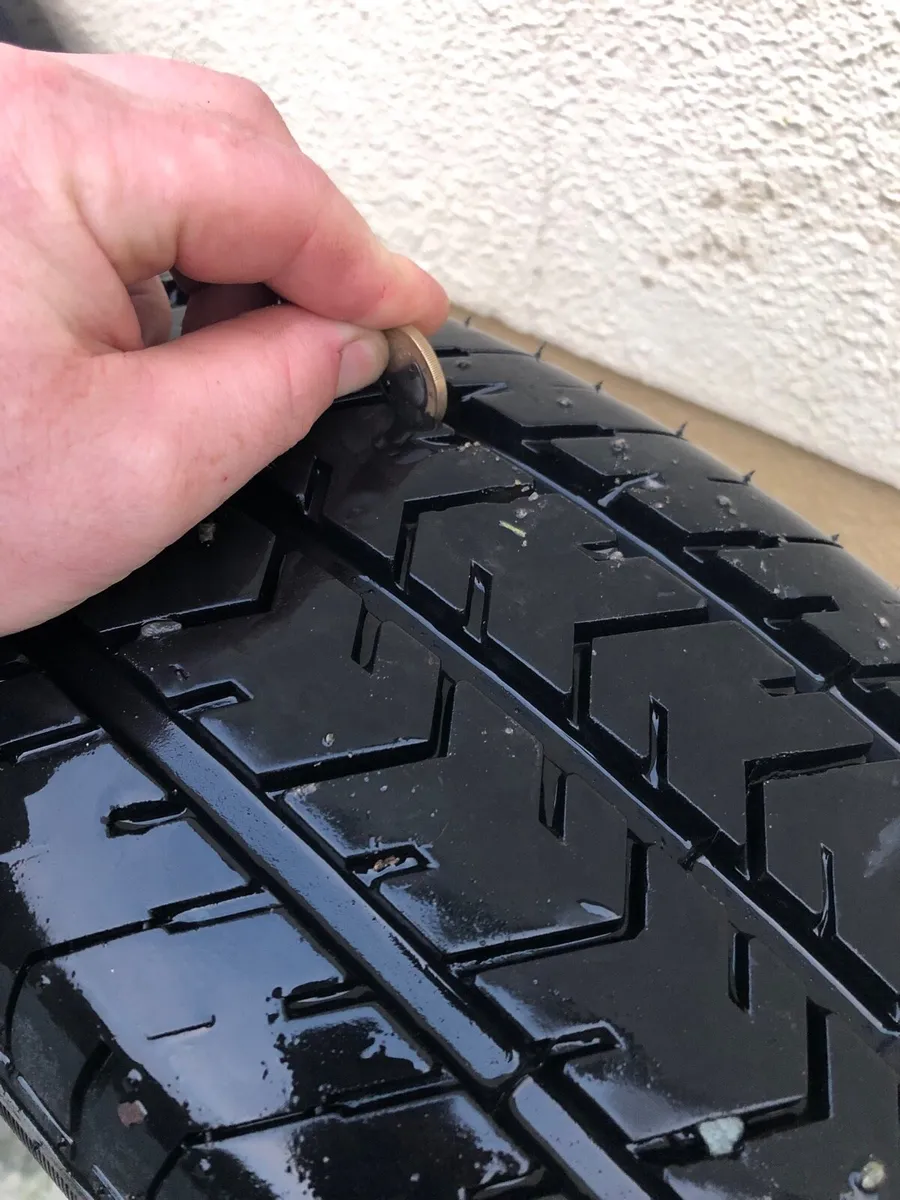 195/70/16c Tyres x2 - Image 2