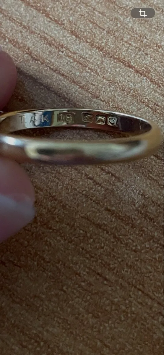 18 ct Gold Diamond Cluster Ring - Image 2