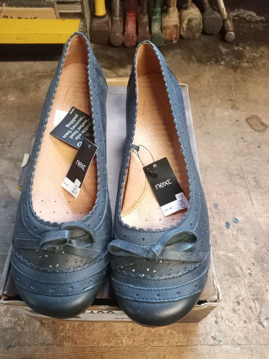 Ladies shoes - Image 1