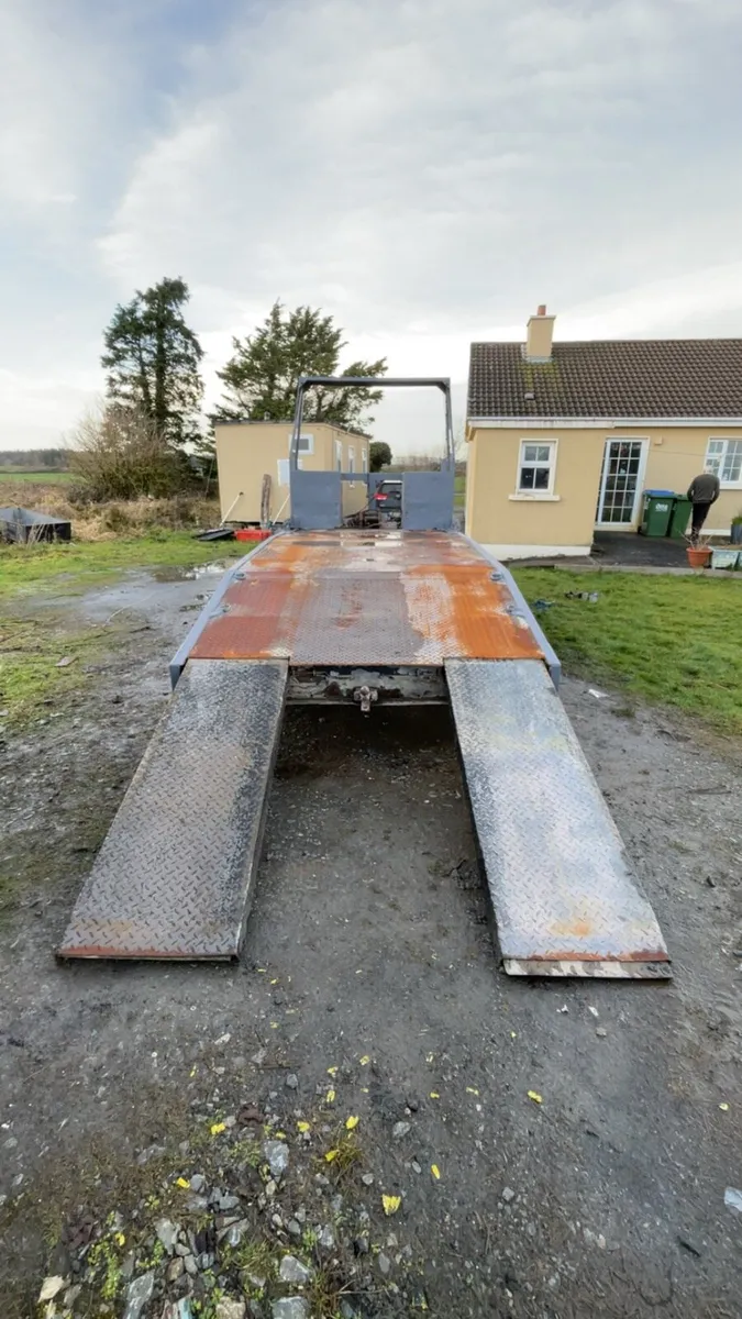Low loader - Image 4