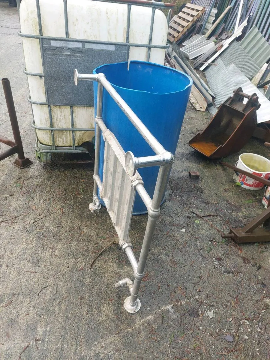 Vintage towel rail - Image 2