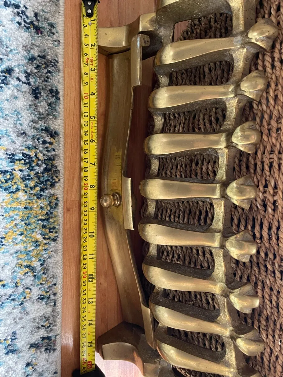 Vintage Brass Fender & Fire guard, gold surround - Image 3