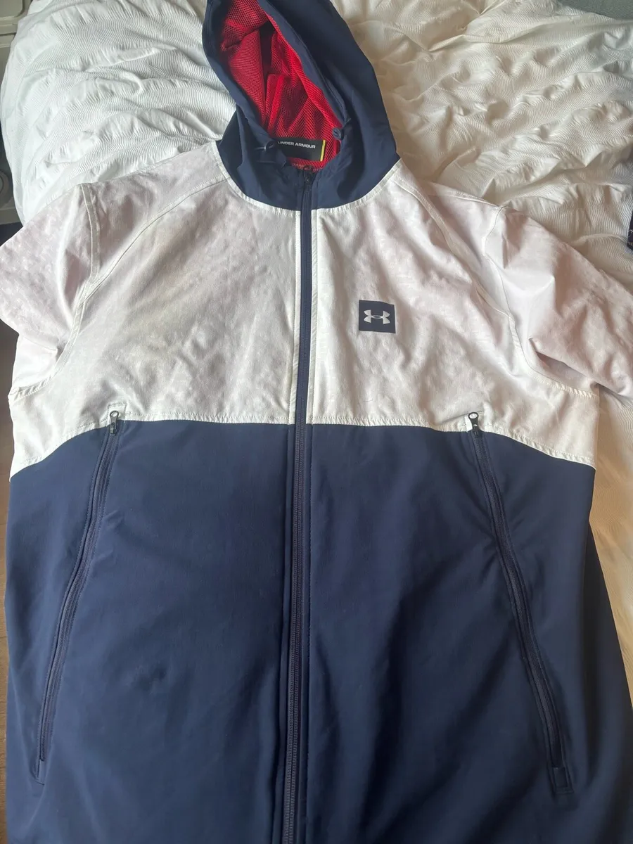 Under armour jacket - Image 1