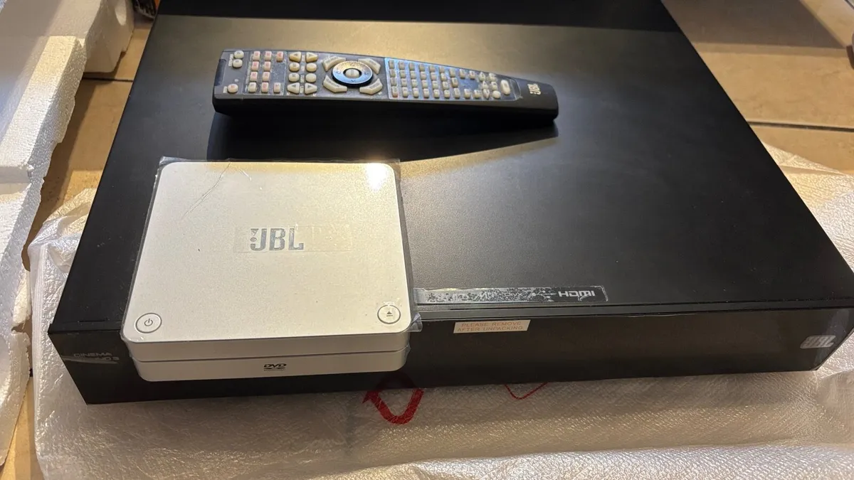 Full JBL sound system - Image 3