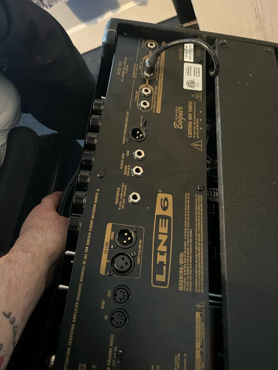 Guitar amp - Image 1