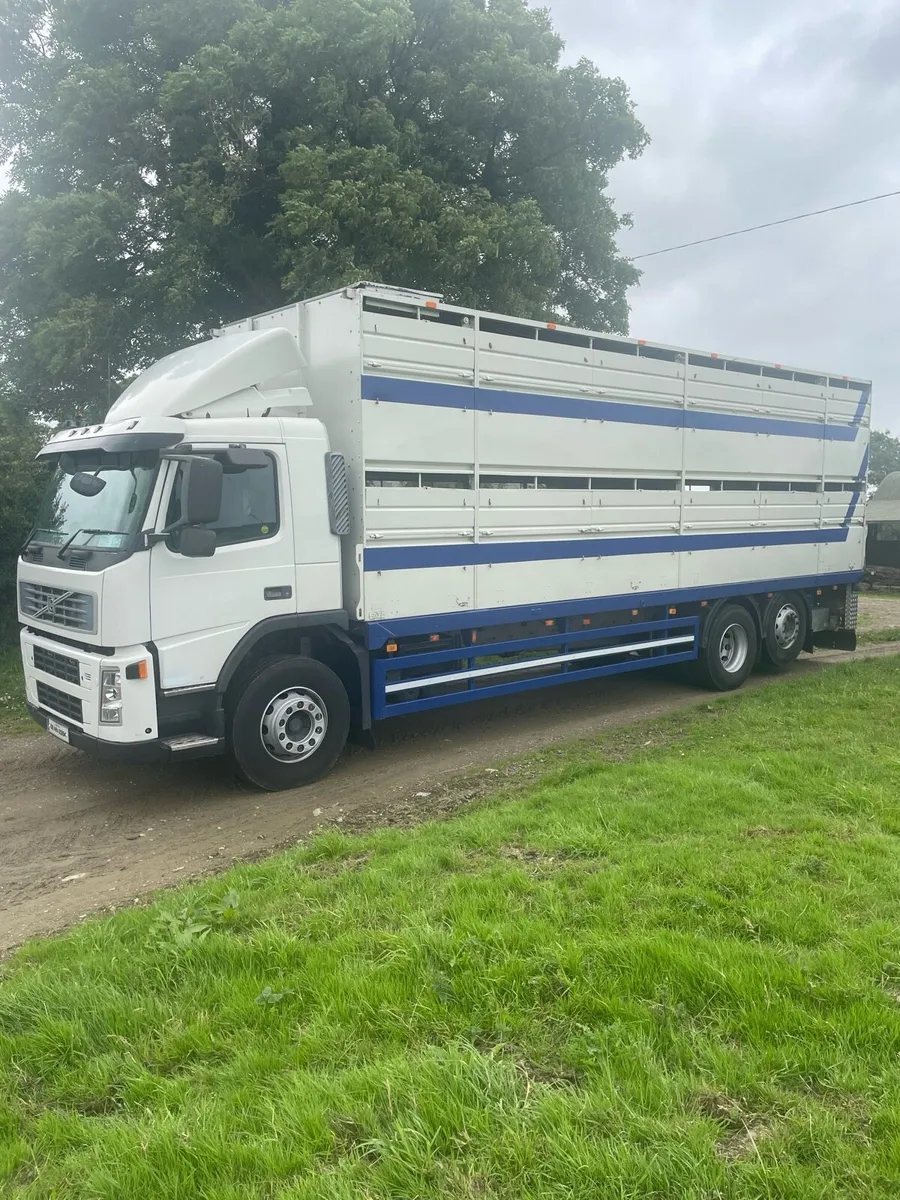 💥Volvo lorry for sale 💥 - Image 1