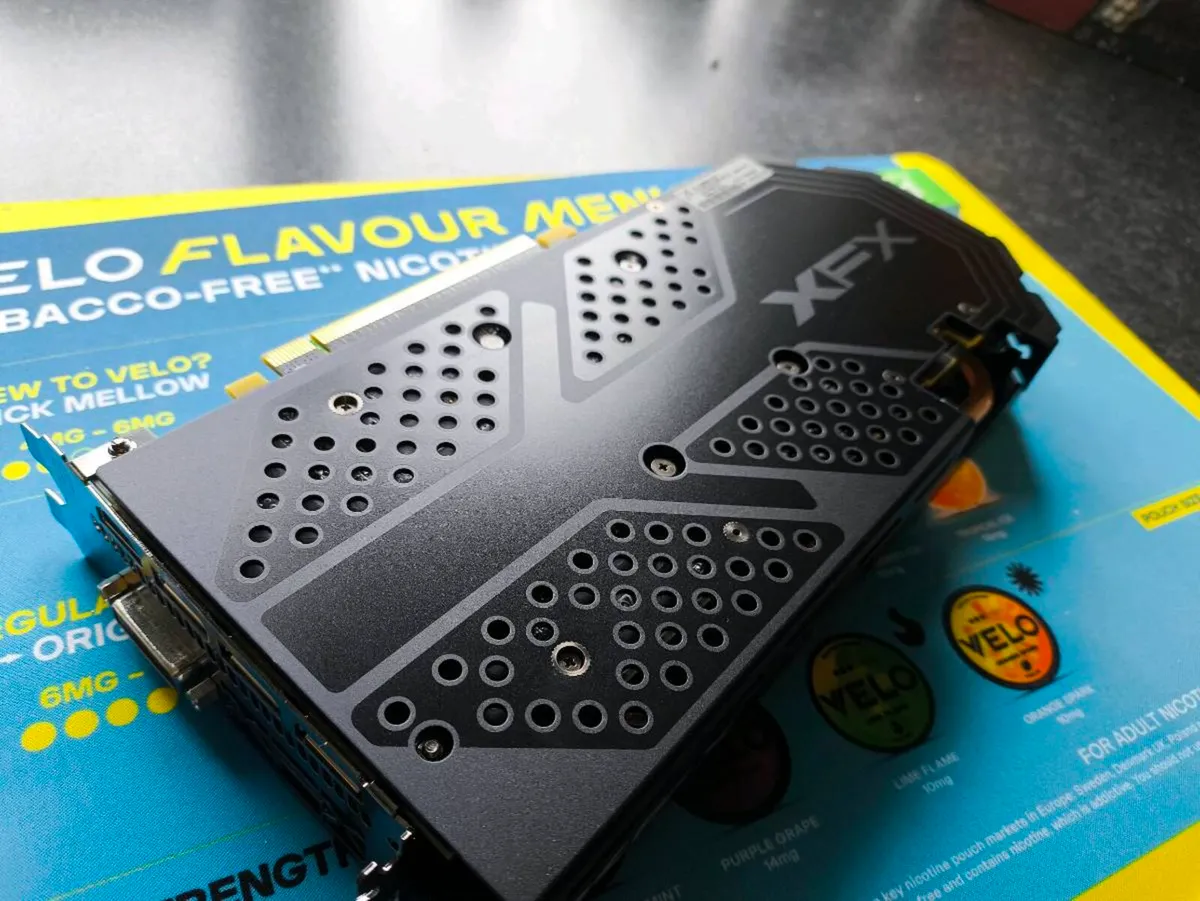 XFX RX 580 8GB GPU like new condition - Image 3