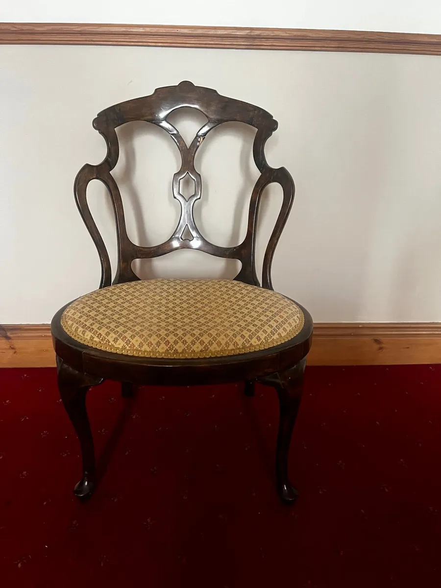 Petite antique Nursing Chair - Image 3