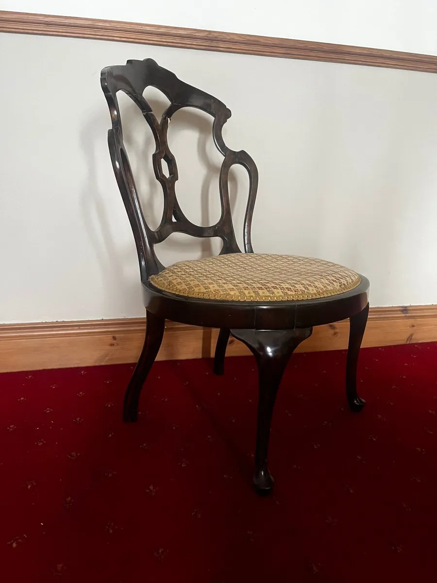 Petite antique Nursing Chair - Image 2