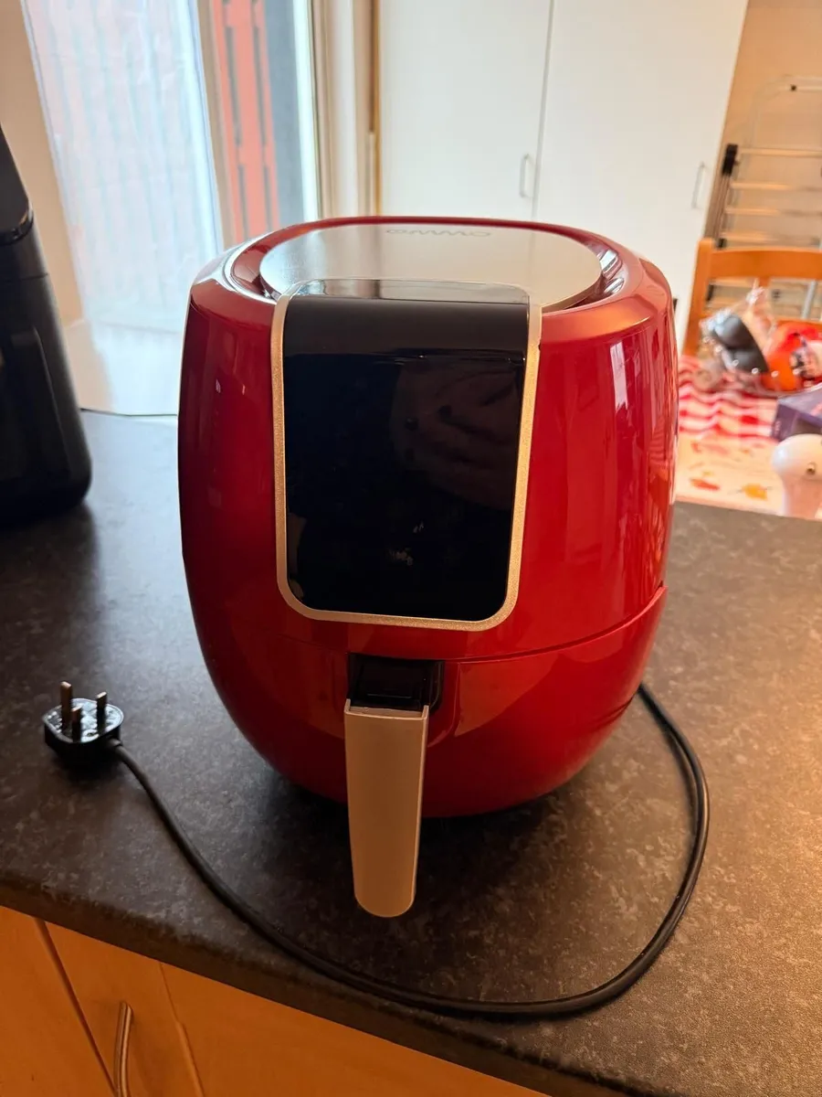 Free Air fryer - Image 1