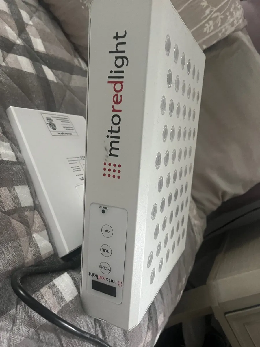 Red light panel - Image 4