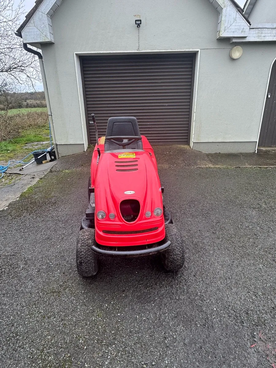 Ride on mower - Image 2