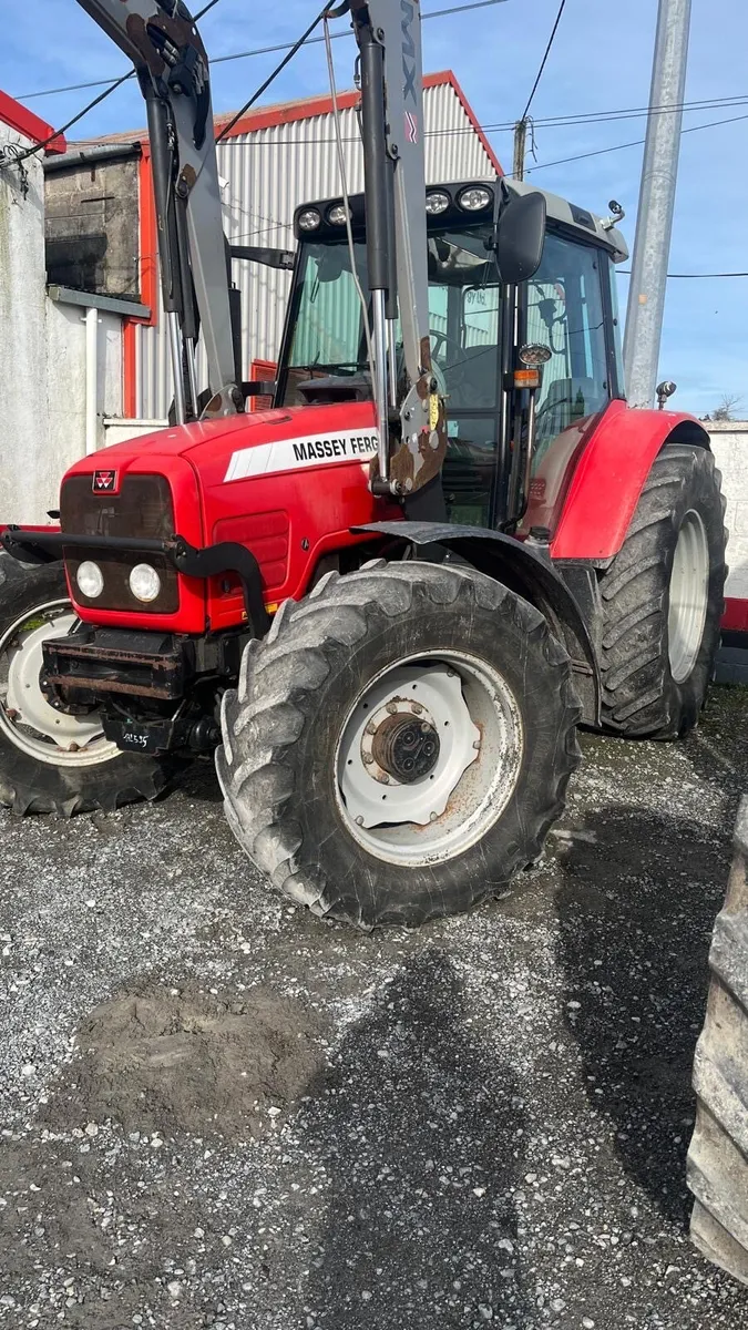 2007 Massey Ferguson 6465 c/w MX T10 loader - Image 1