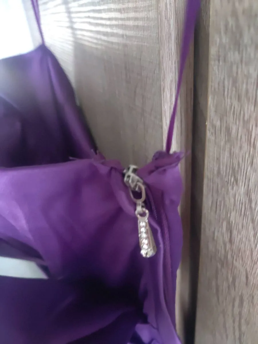 Purple dress fits Xs and s - Image 3