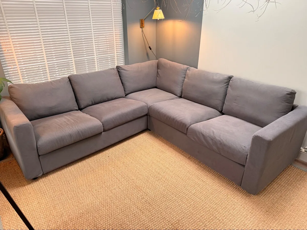 Corner sofa - Image 1