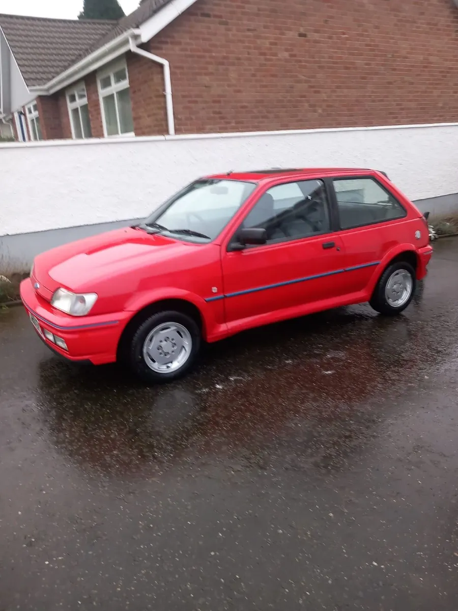 Ford Fiesta 1991 - Image 2