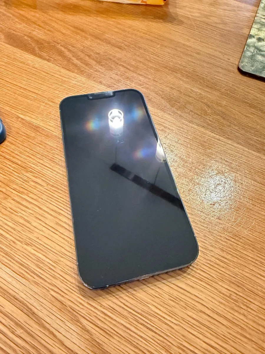Unlocked Iphone13 pro max perfect - Image 2