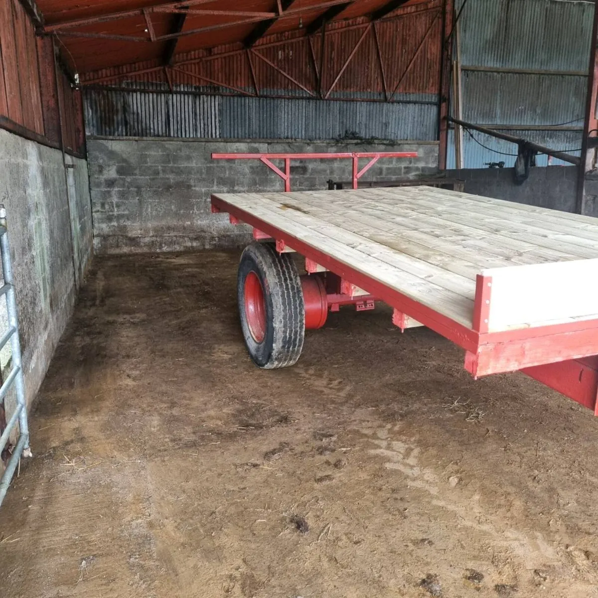 Bale trailer - Image 3