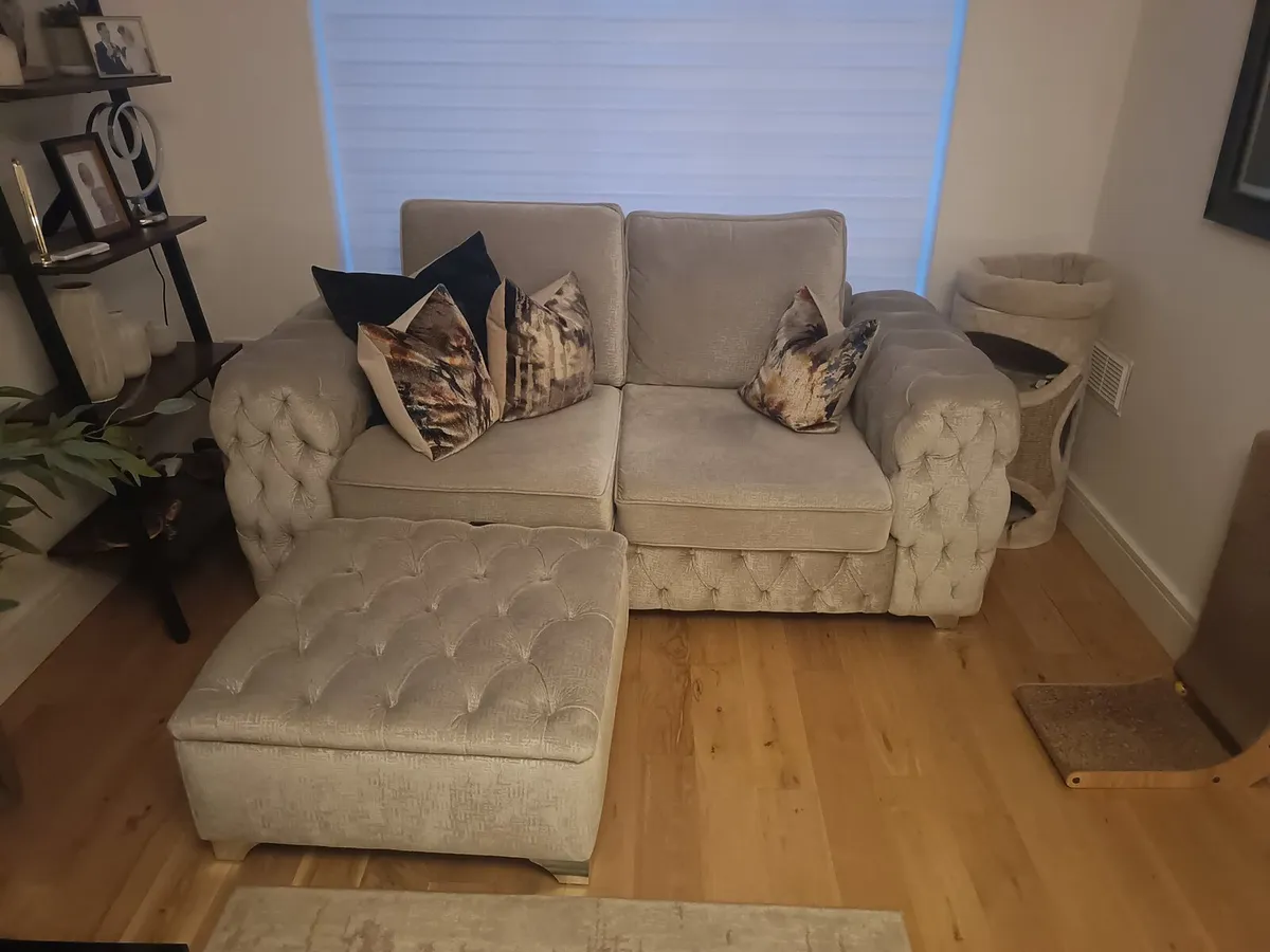 Living room furniture - Image 2