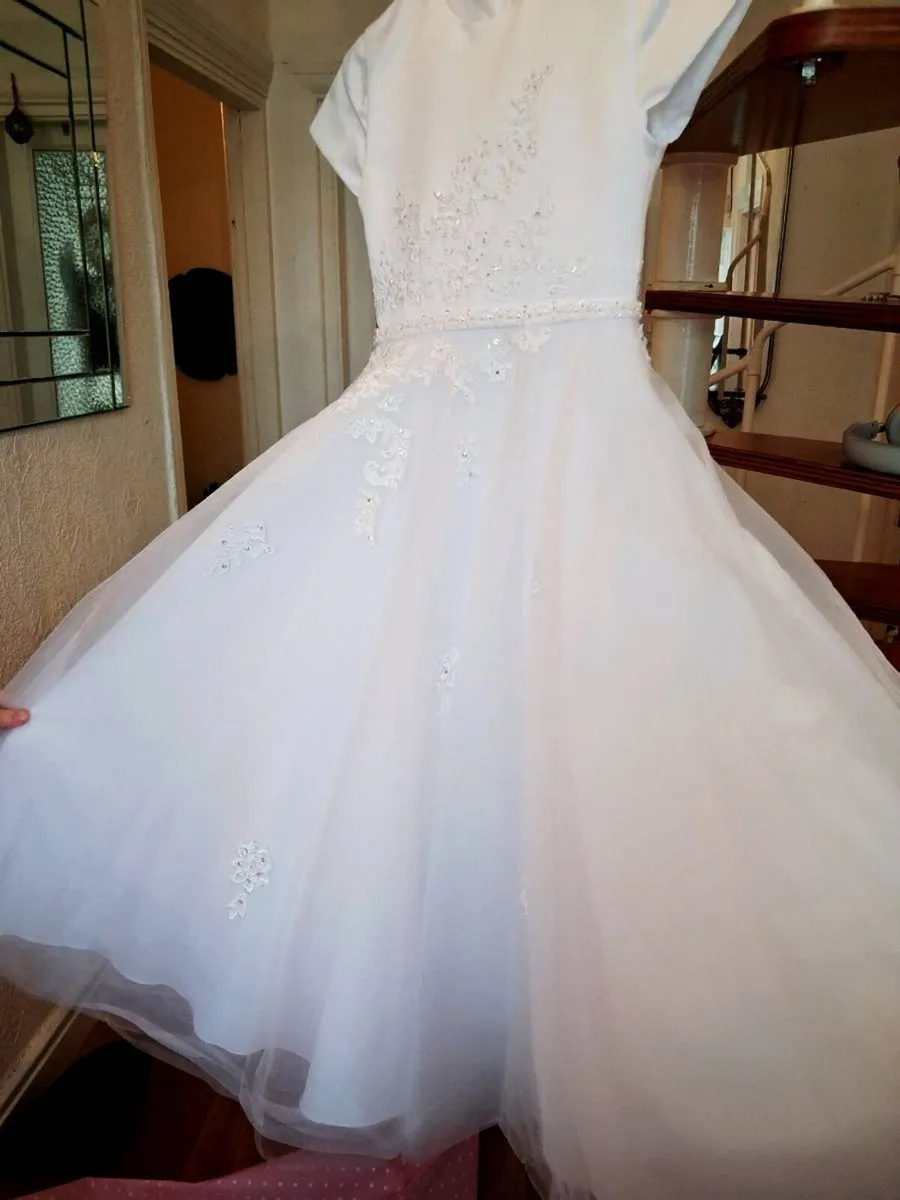 Communion dress - Image 1