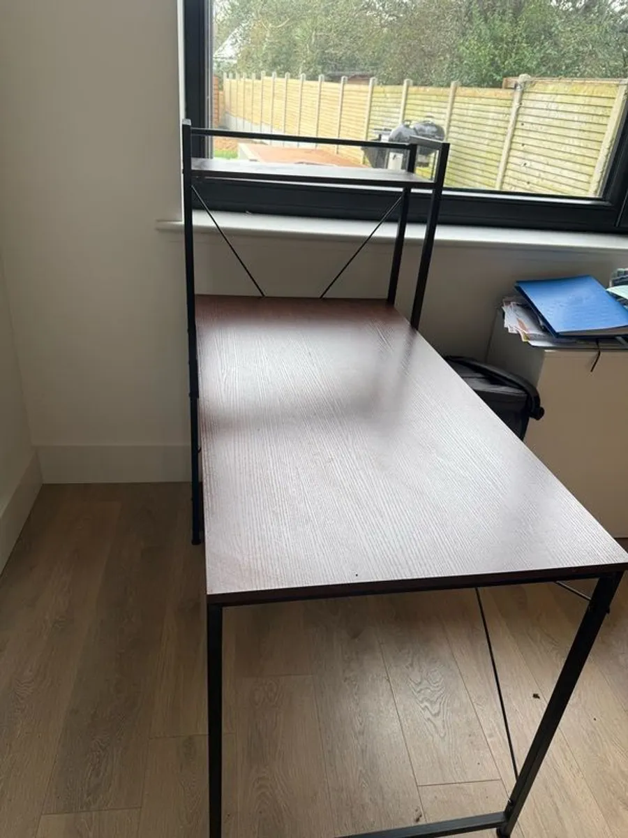 Desk - Image 2
