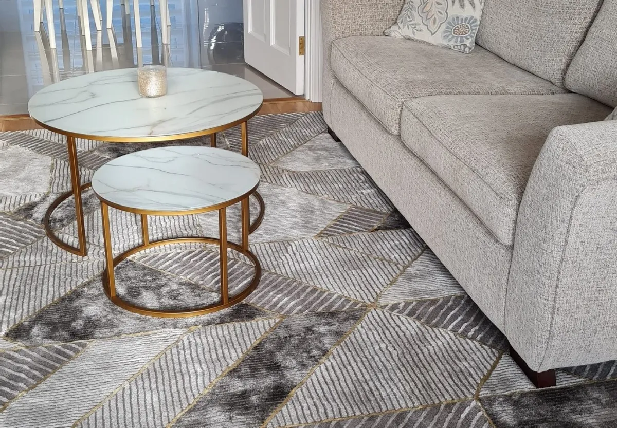 Set of 2 marble-effect gold nesting coffee tables