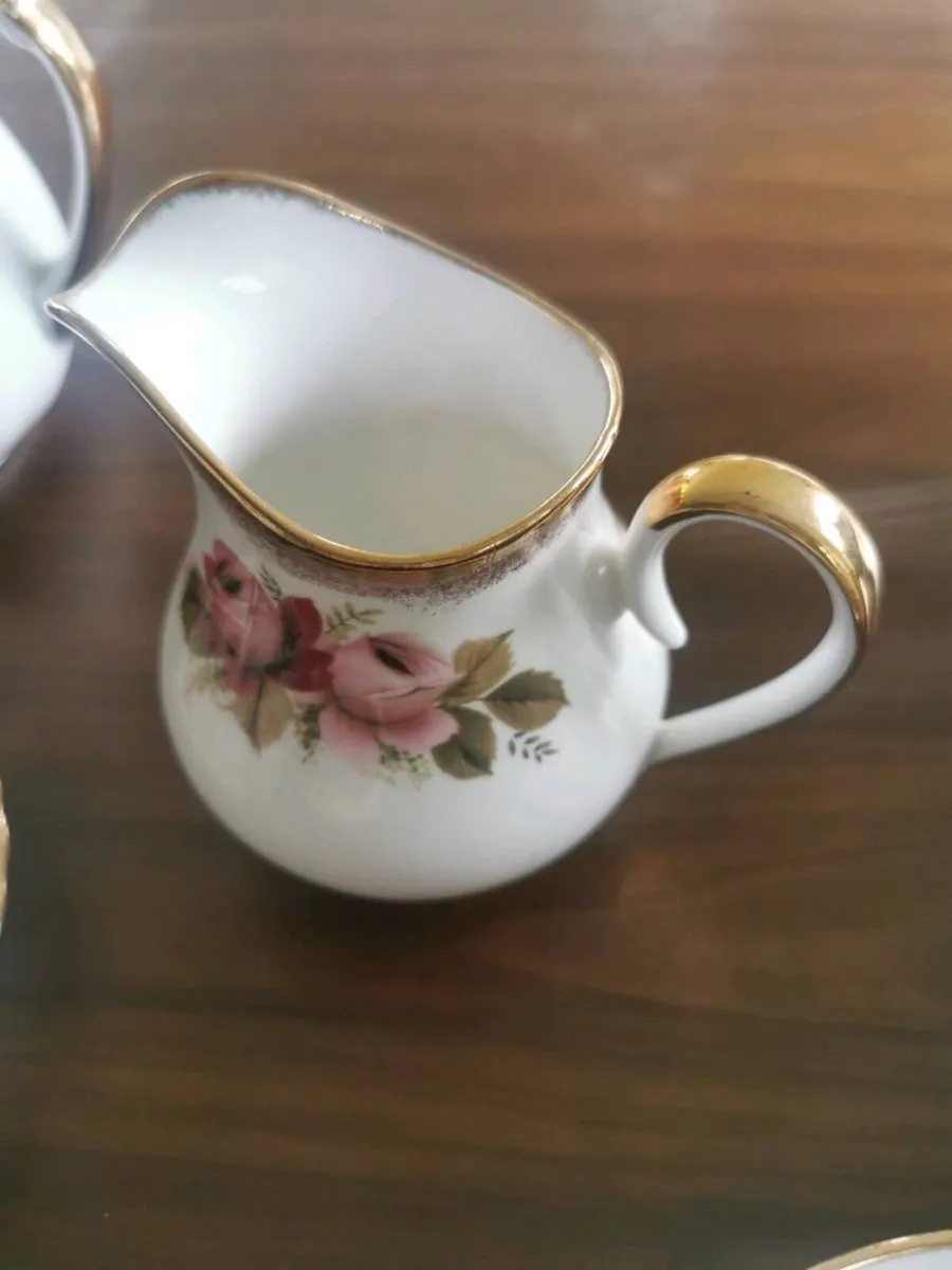 Vintage 6 place Bone China Tea Set - Image 4