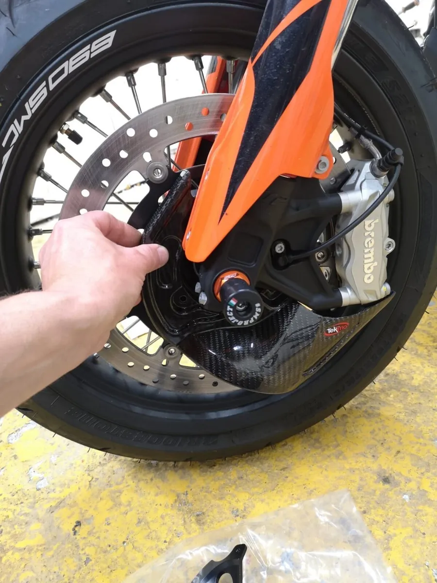 Ktm 690 smcr - Image 3