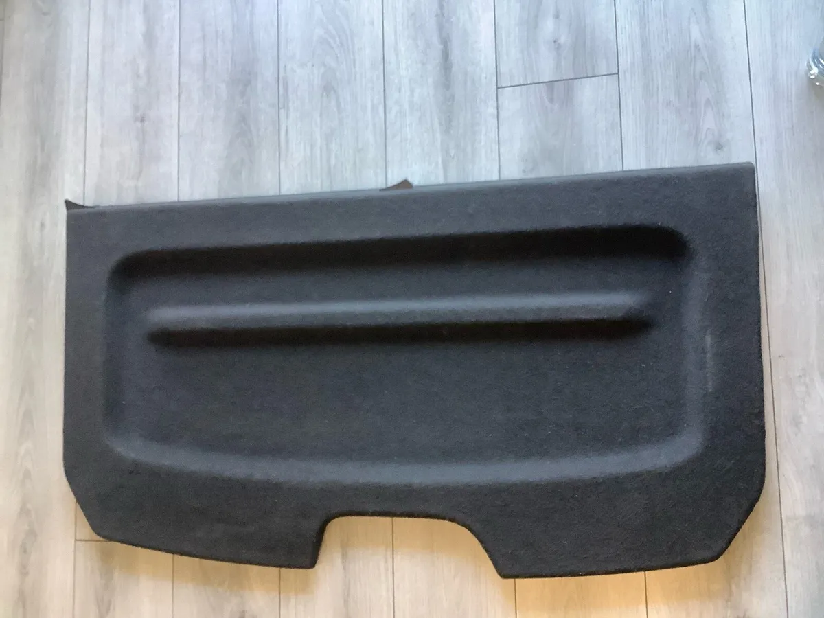 Vw parcel shelf - Image 1