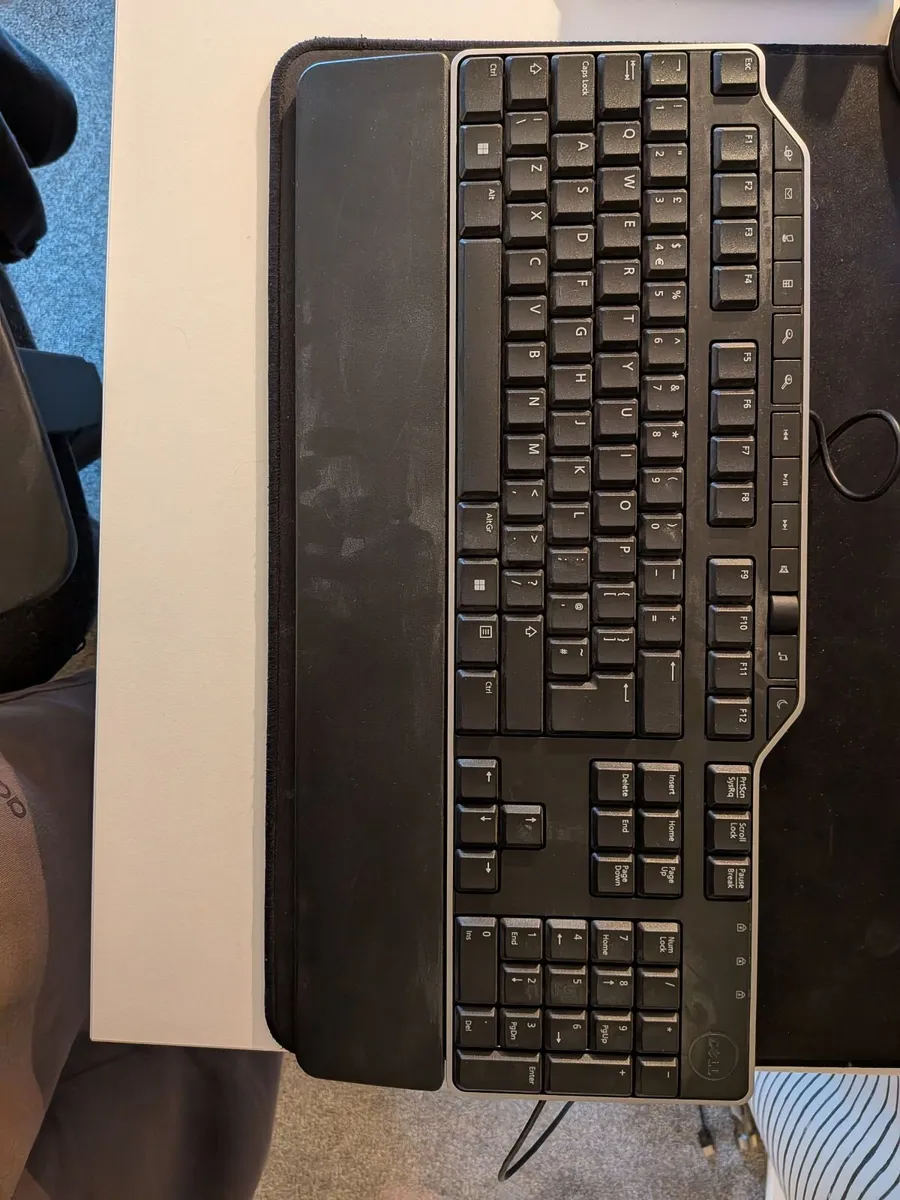 Dell Monitor - Image 3