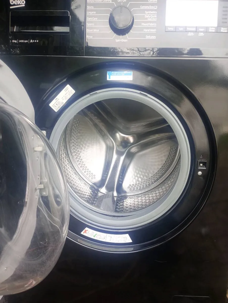Washing machine condensation dryer - Image 1