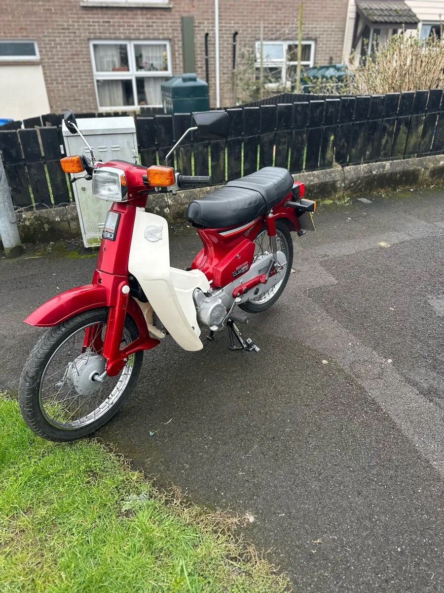 1987 honda C90 Cub - Image 1