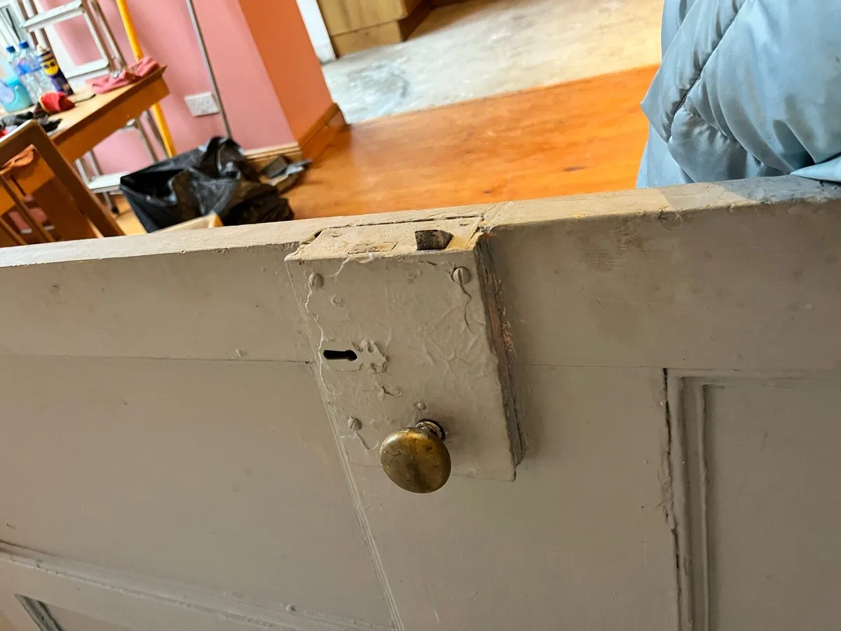 Old style door - Image 3