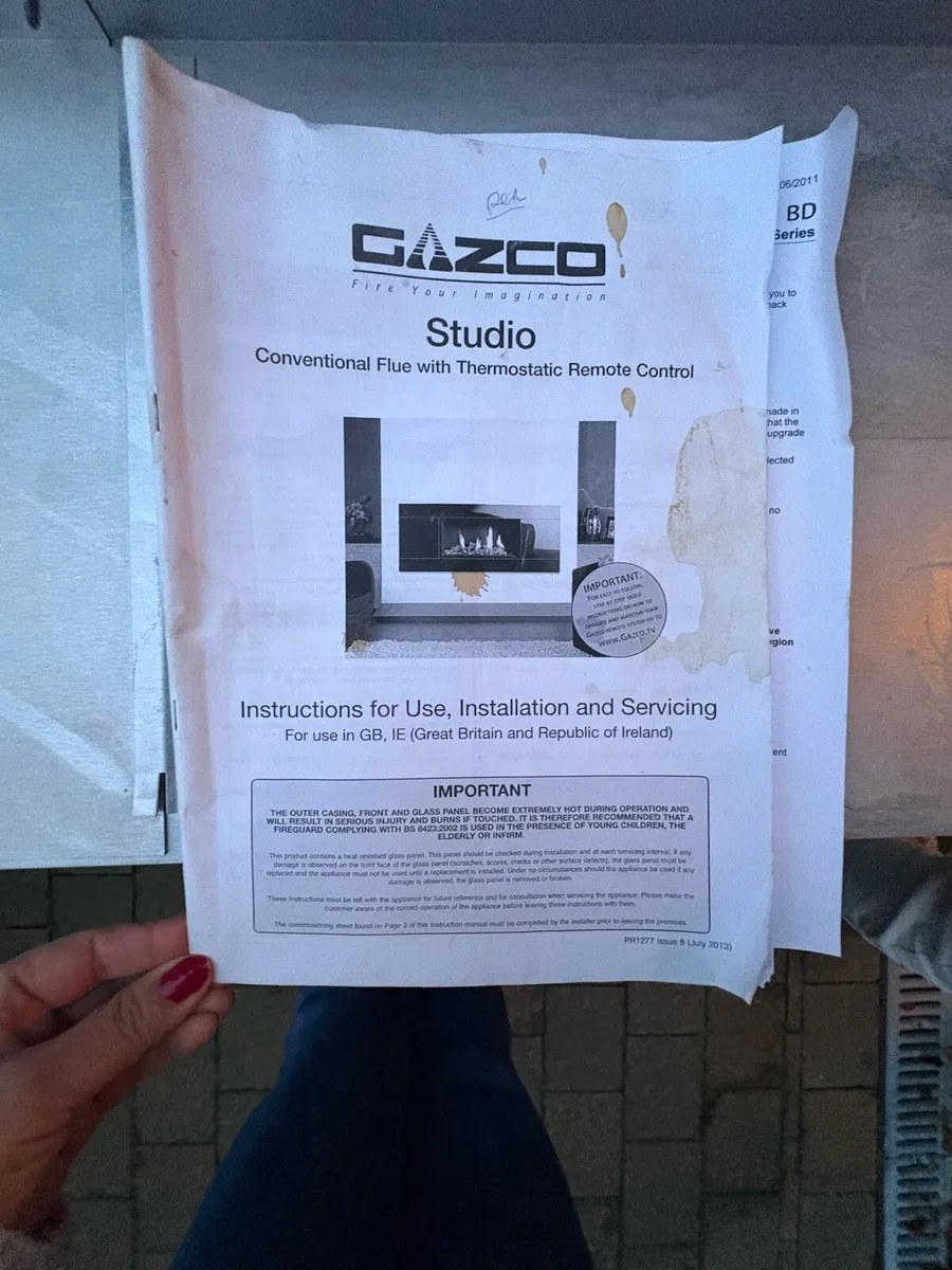 Gazco studio conventional Gas fire - Image 3