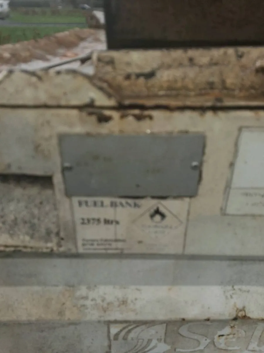 Diesel bowser - Image 4