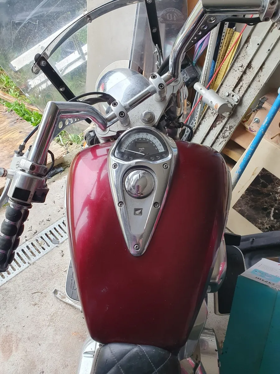 Honda VTX 1300  2007 - Image 3