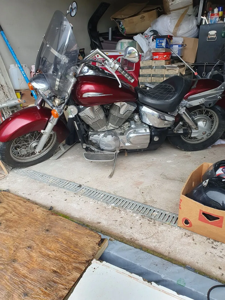 Honda VTX 1300  2007 - Image 1