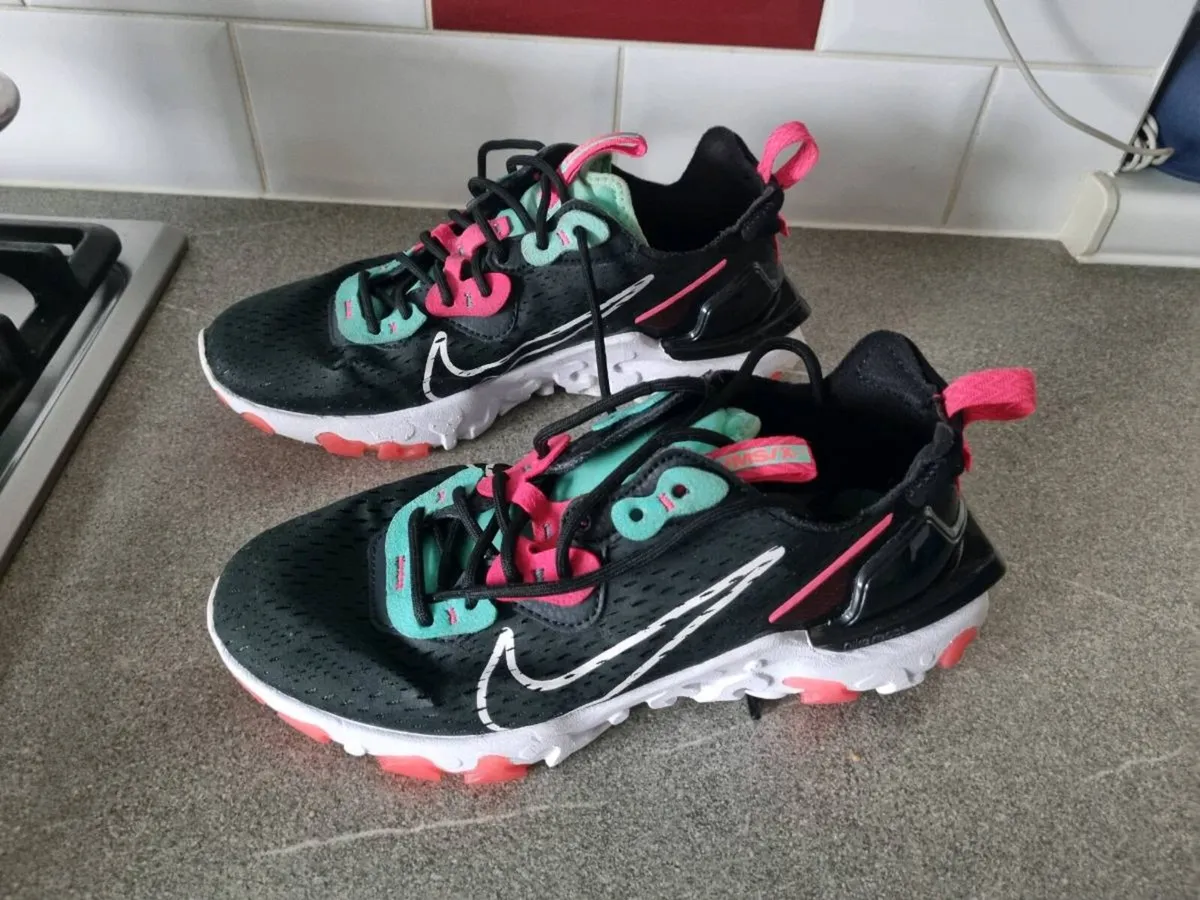 Nike react runners - Image 1
