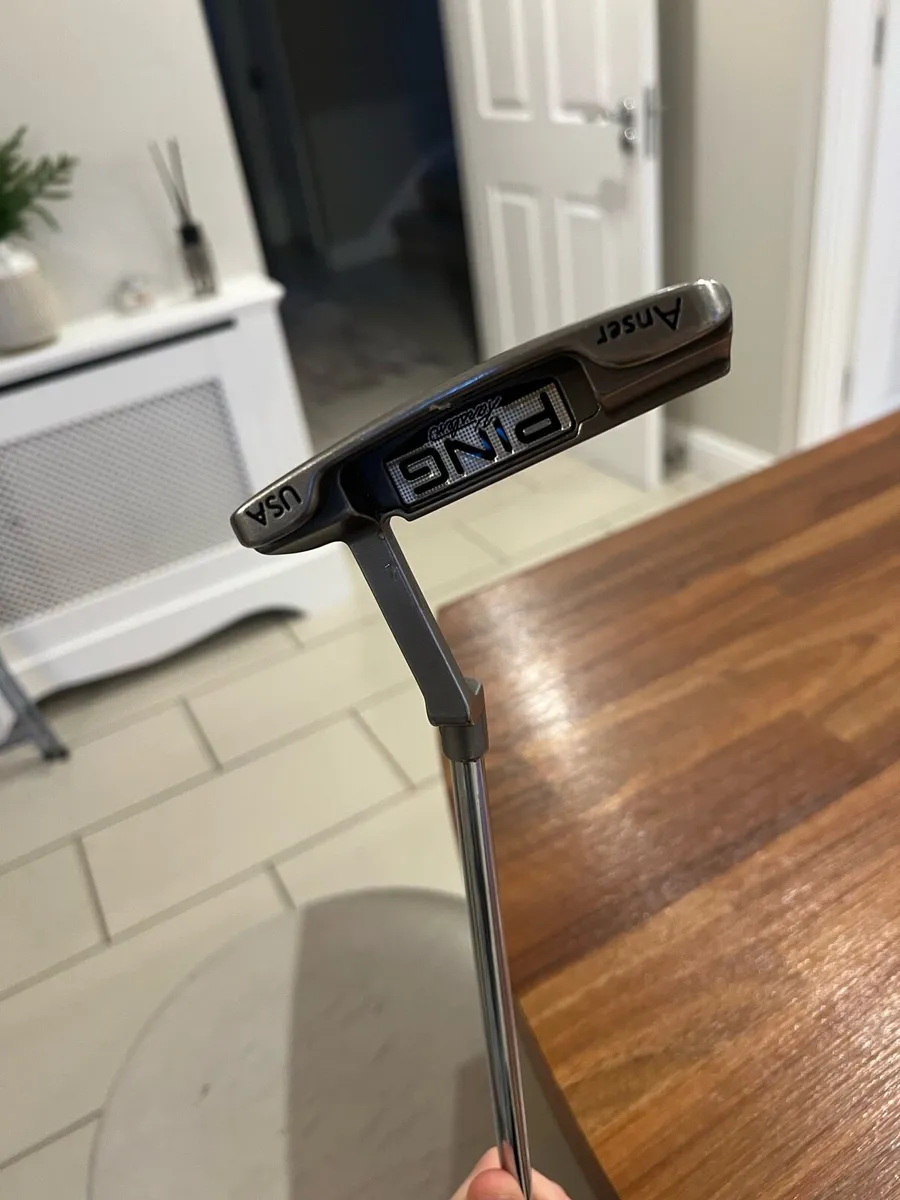 Ping golf putter left handed - Image 1