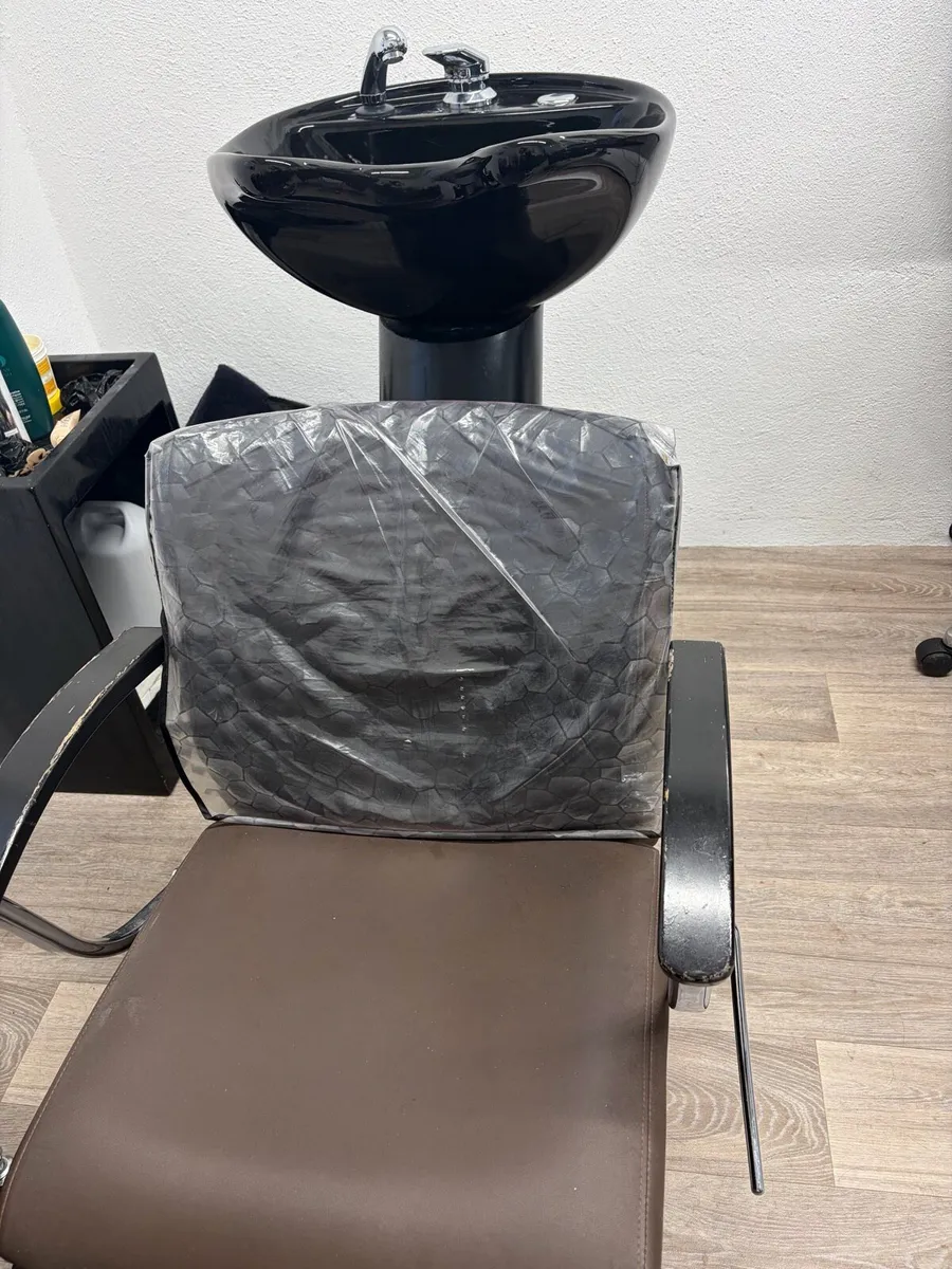 Hairdressing basin/ backwash - Image 3