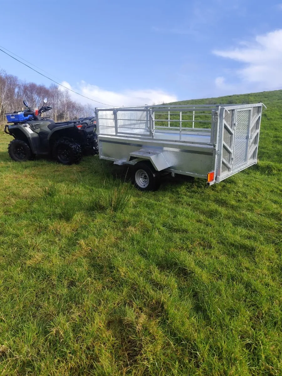 7ft6x4ft2 SINGLE AXEL TRAILER - Image 1