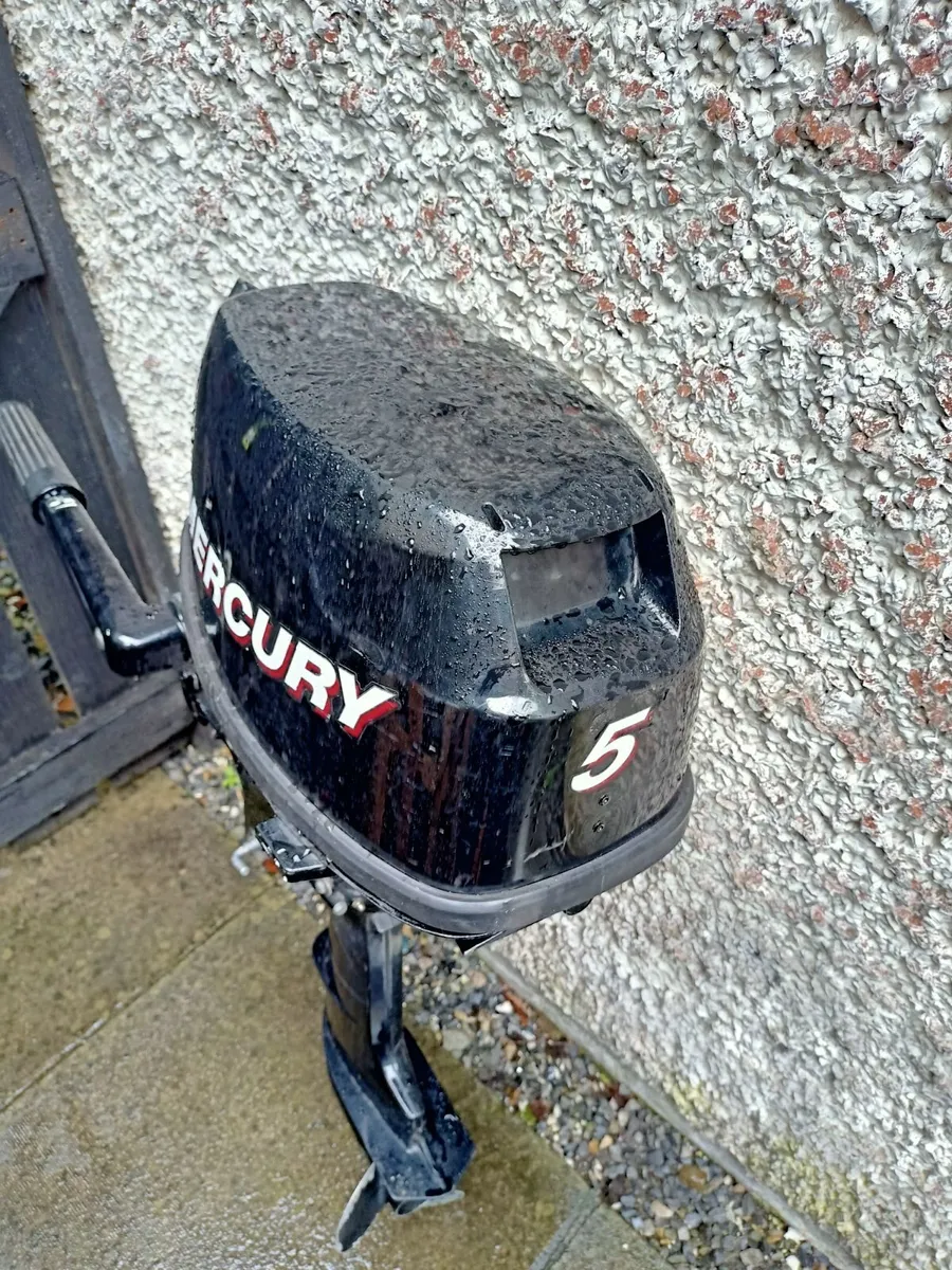 5HP 4 stroke short shaft Mercury outboard  w 12L t - Image 2
