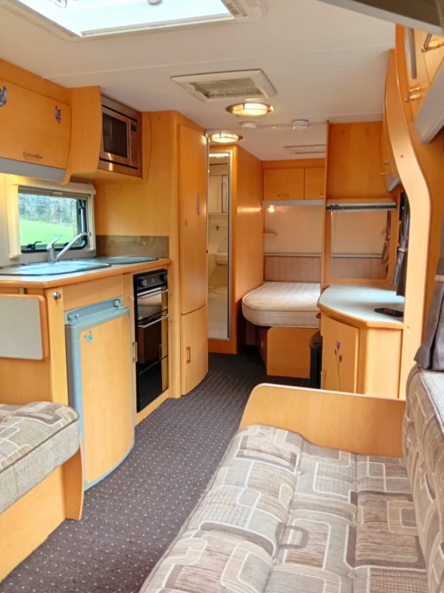 4/5  berth  Caravan  for. sale - Image 4
